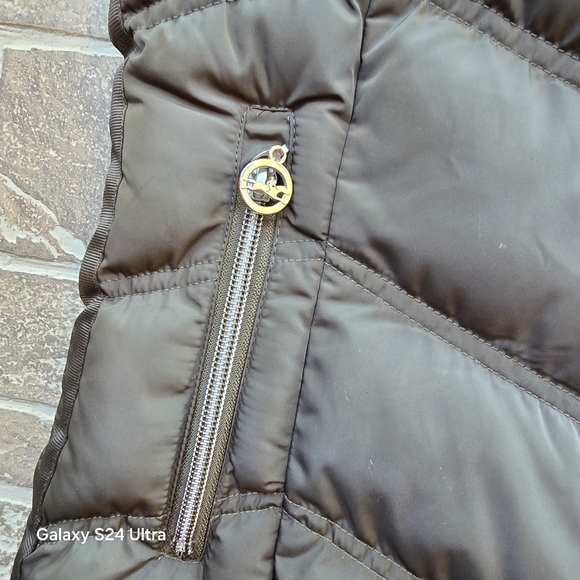 Quilted Marleen Vest by Schockemöhle Sports Size Medium - Picture 4 of 7